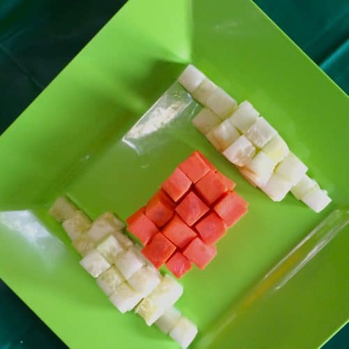 The best ideas from desserts to snacks for your Minecraft birthday themed party.
