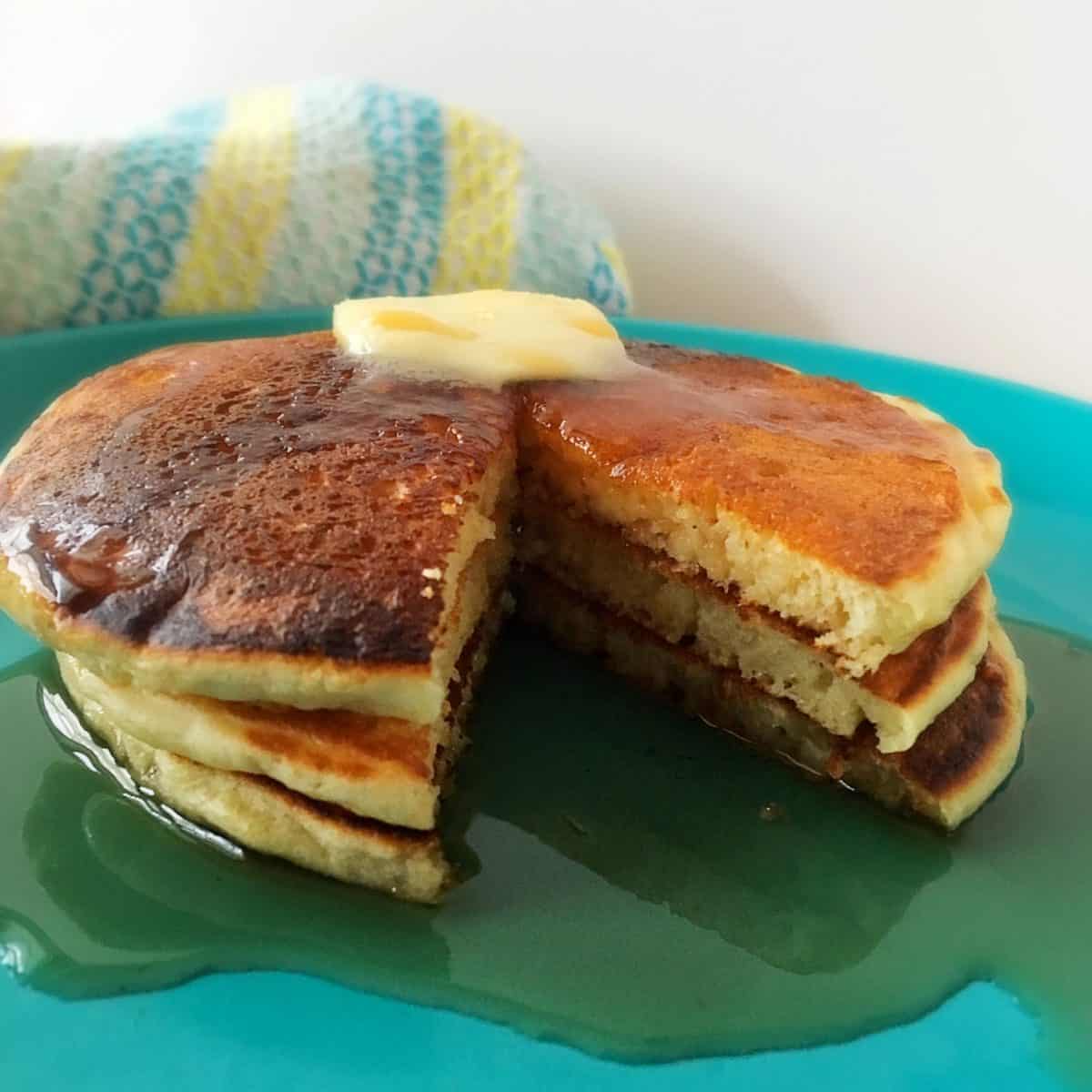 Homemade Pancake Recipe. Simple and delicious breakfast recipe. Perfect for dinner too! Plus you can make ahead and freeze for later!