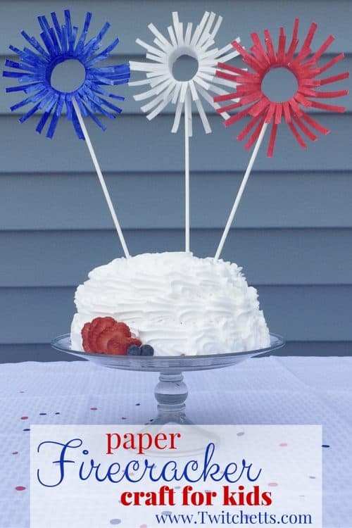These paper firework crafts are the perfect kids craft for the 4th of July. Could be used as 4th of July decorations or just as fun Fourth of July crafts for the kids. These are set up for cake decoration. Could be a fun Independence day or Memorial Day crafts too!