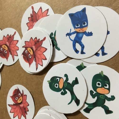 DiY instructions to create cupcake toppers, cake decorations, and PJ Masks bracelets.