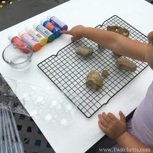 Stone painting for you next rock hunting adventure? Check out how we created rainbow painted rocks for kids.