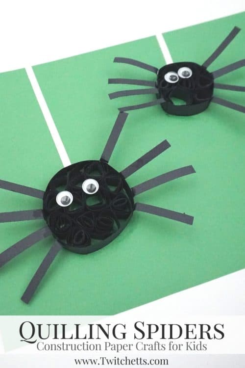Quilled construction paper spiders are a cute and creepy Halloween craft. Use your stash of black construction paper to let your kids create this fun paper craft. #paperspiders #quillingwithconstructionpaper #quillingforkids #halloween #craftsforkids #constructionpaper #twitchetts
