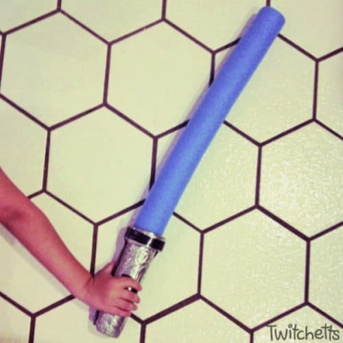 How to make a lightsaber using a pool noodle Twitchetts