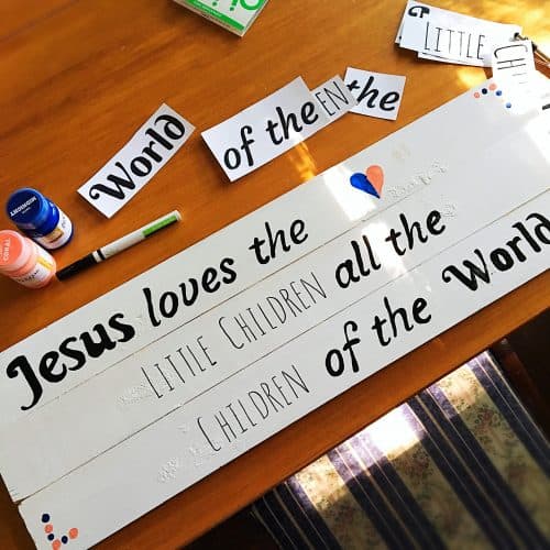 Inspirational Quote Wall Art-Use this quick tip to make DIY wooden signs easier to create. 