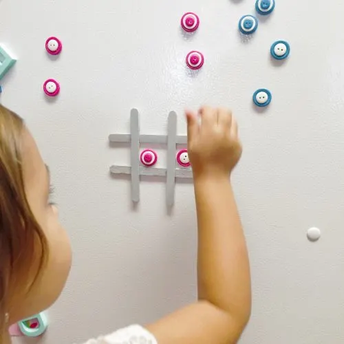 DIY Magnetic Buttons Busy Bag - Teach Me Mommy