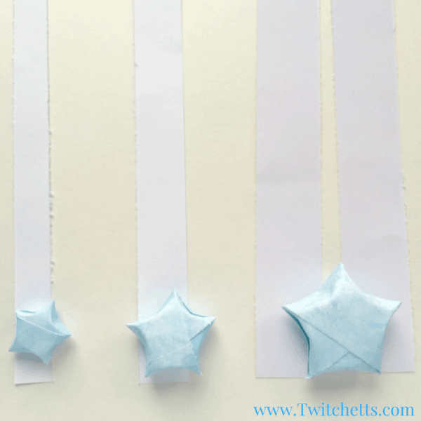 DiY Paper Star Ornaments - Twitchetts