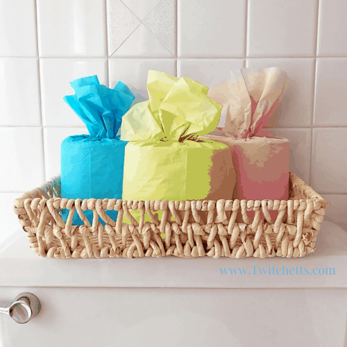 Get your bathroom party ready with toilet paper rolls for your visitors. Your guests will love this quick tip! Super simple bathroom hack.