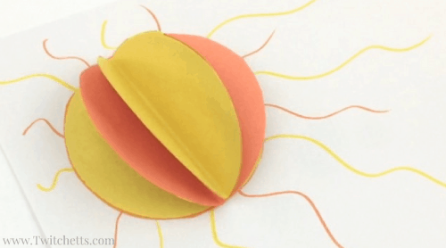 Construction Paper 3D Suns Video - Twitchetts