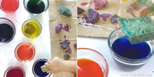 Stumped on how to color rocks? This spin on stone painting for kids is a quick and easy way to add color to your rocks before your paint them. Perfect to give as gifts, go rock hunting, or add to your rock collection.