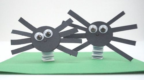 How to make fun bouncing construction paper spiders ...
