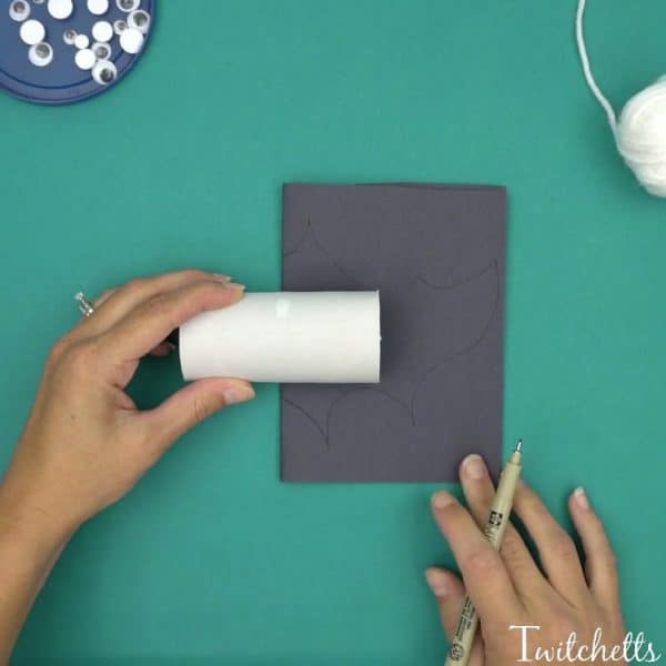 how-to-make-fun-construction-paper-bats-that-fly-twitchetts
