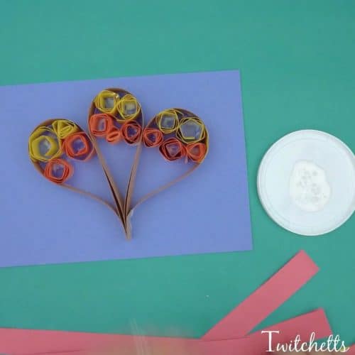 This construction paper quilling turkey can introduce a fun new technique to your kids while creating a fun Thanksgiving craft!