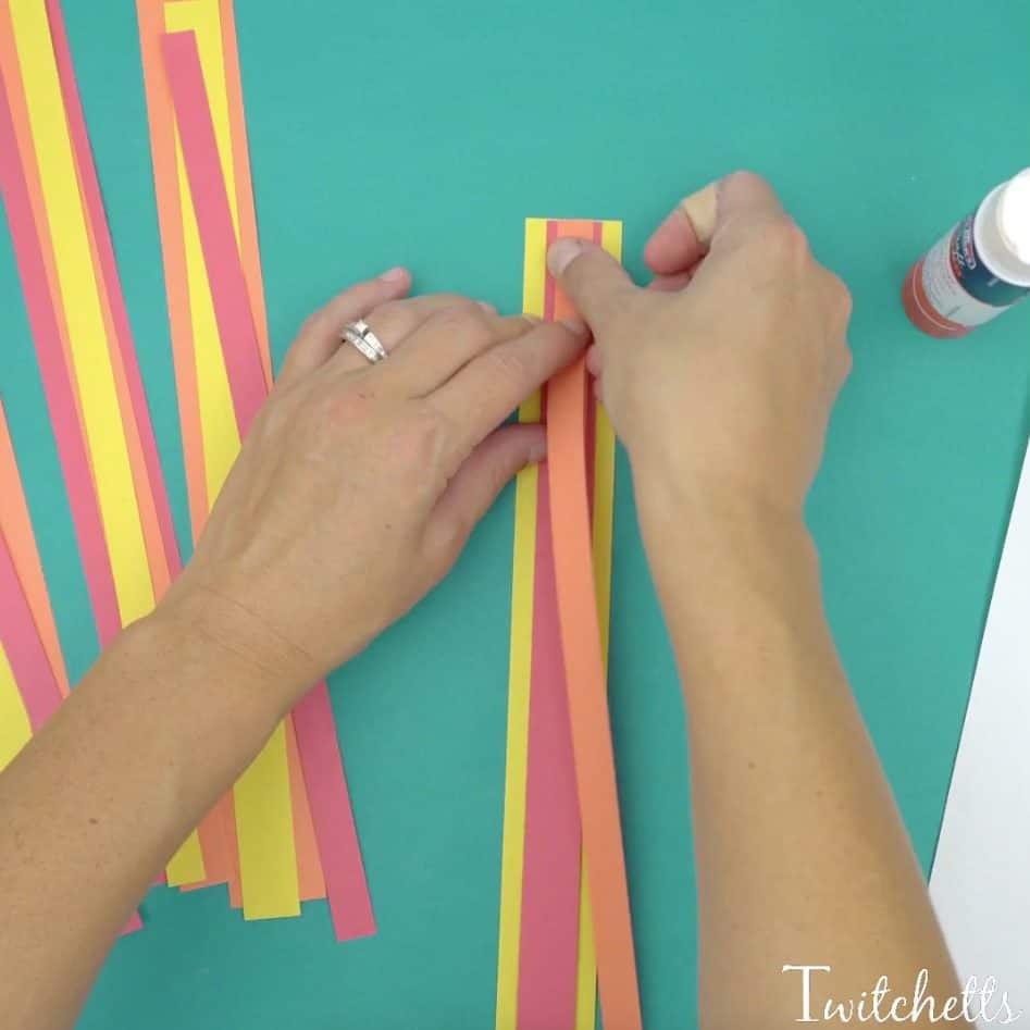 This easy paper turkey is a fun and cute Thanksgiving construction paper craft for kids!