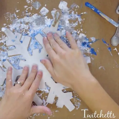 Pour Painted Snowflake Decorations ~ Winter Art For Kids - Twitchetts