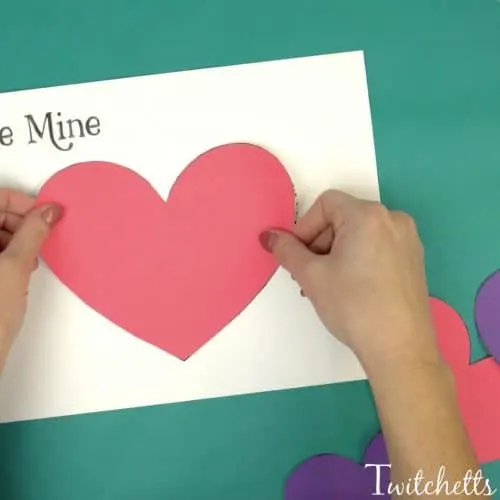 How to make a fun painted paper heart craft with your kids - Twitchetts