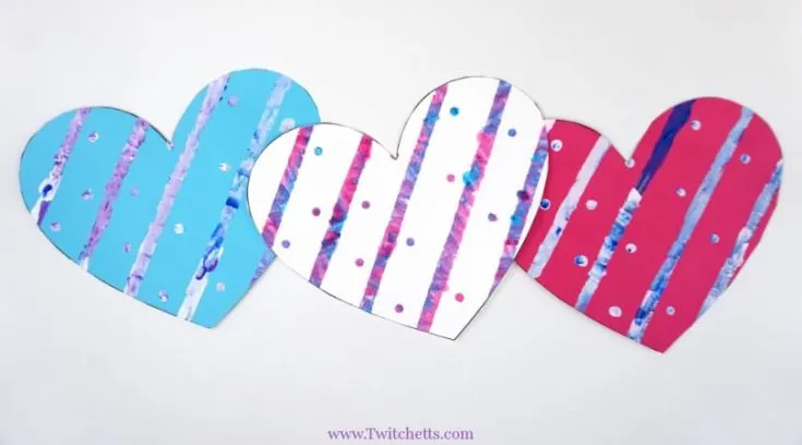 How to make a fun 3D heart mobile out of paper - Twitchetts