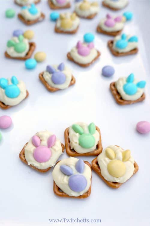 These bunny snacks are perfect Easter treats! They are quick to make with your kids and the perfect combo of sweet and salty!!