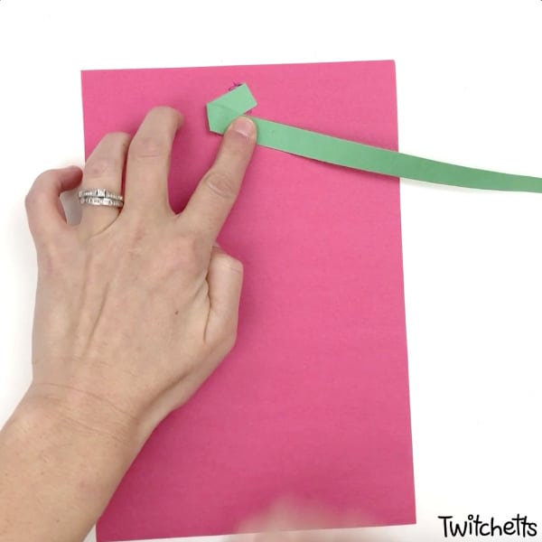 How to make a zig zag Christmas tree papercraft with kids Twitchetts