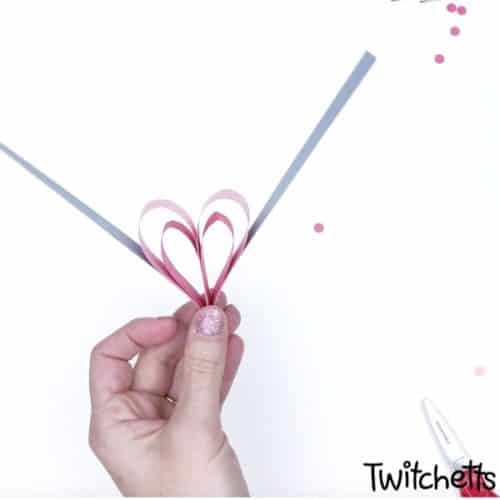 diy construction paper and pipecleaner wand