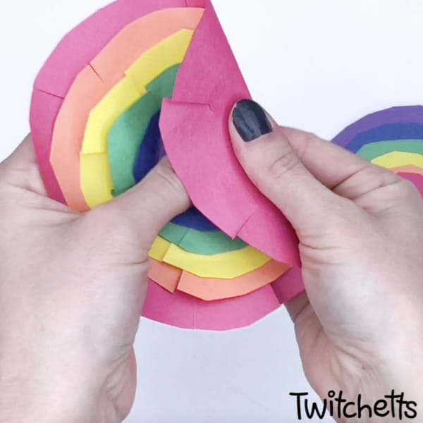 adding dimension to flat paper flower craft for kids #twitchetts