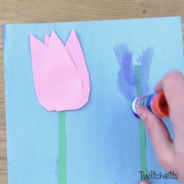 How to make easy construction paper tulips - Twitchetts