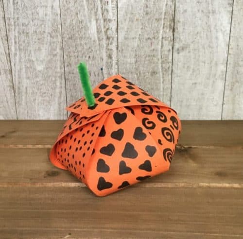 10 Easy pumpkin construction paper crafts for kids to make