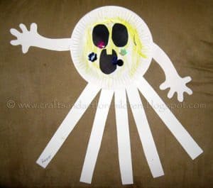 20 easy Halloween paper crafts kids will want to make - Twitchetts