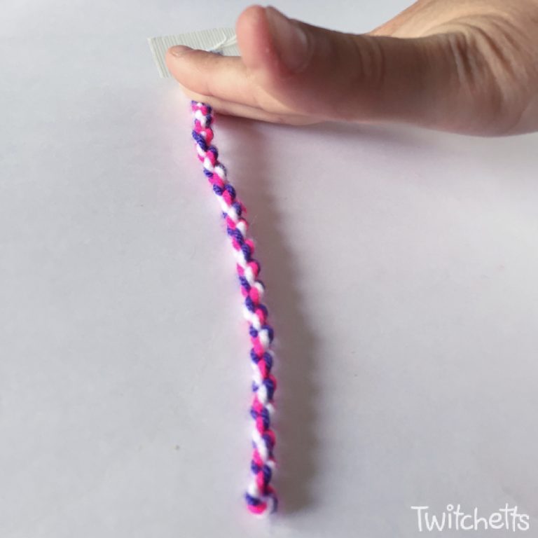 How to make a twisted friendship bracelet in 2 minutes Twitchetts
