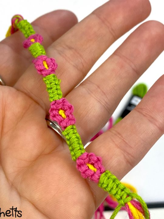 DIY Pura Vida-Inspired Bracelets | How To Make Wax String Friendship  Bracelets - MuffinChanel