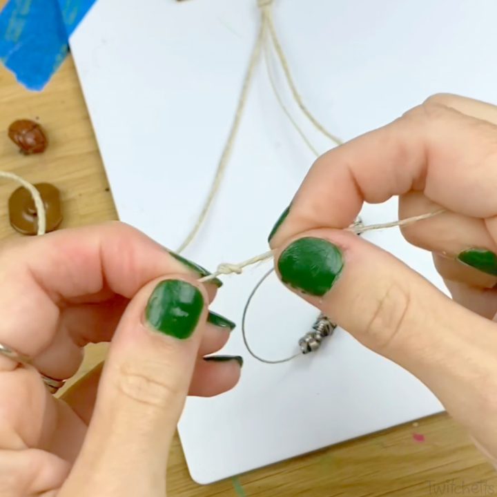 How to make a Square Knot Bracelet with Hemp Twitchetts